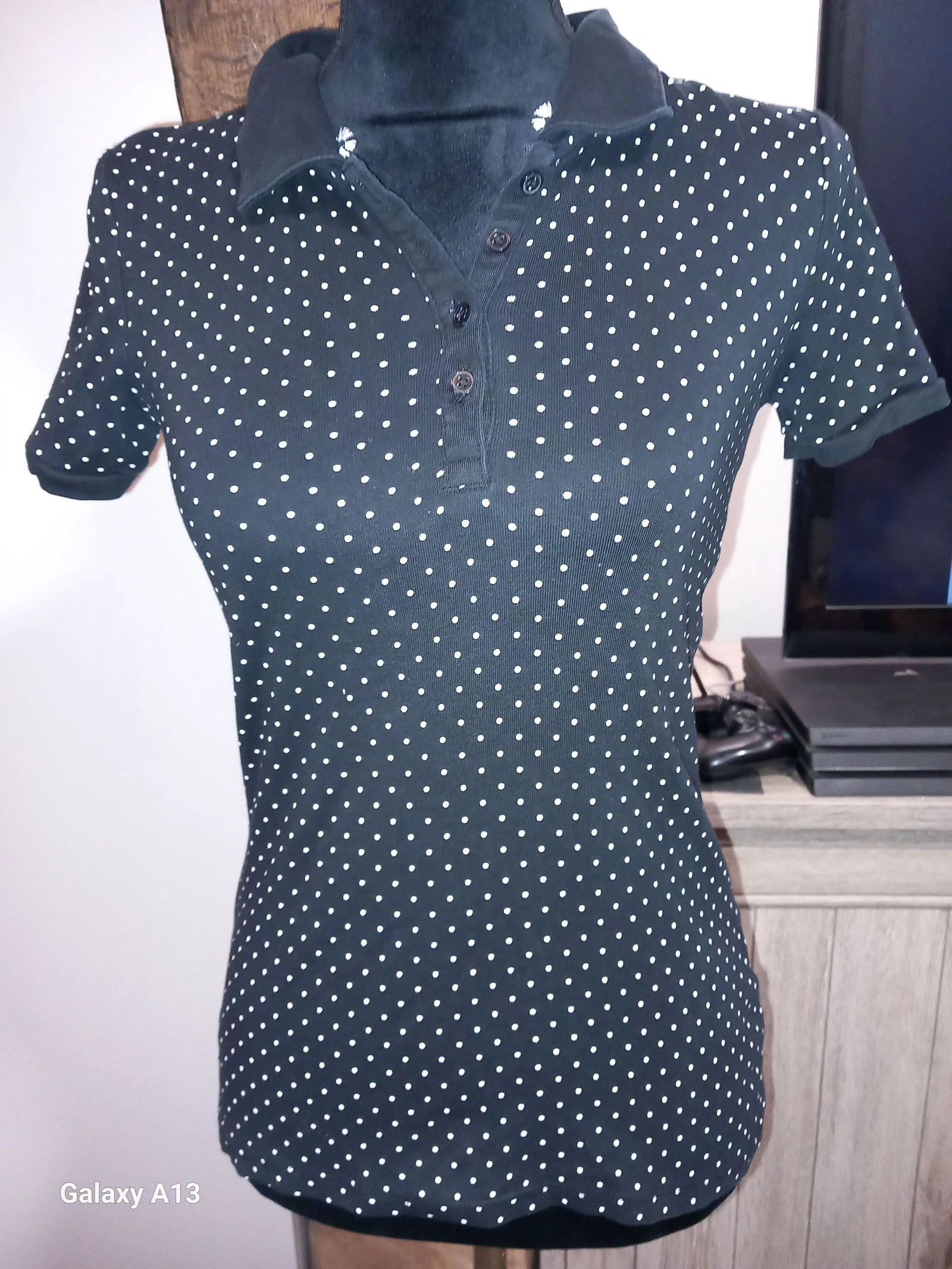 Zwarte polo met witte stippen C&A – Maat XS (Zeer goede staat) – photo 4
